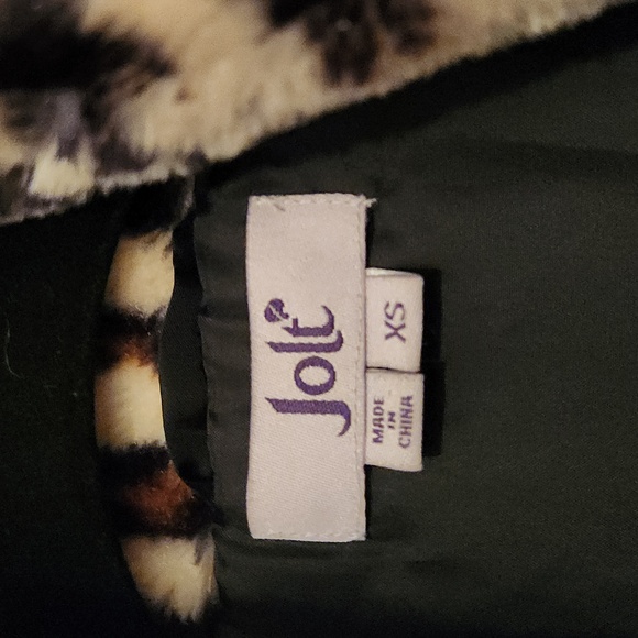 Toddler Girls Cheetah Print Vest - Picture 3 of 5